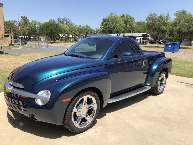 Photo for 2005 Chevrolet SSR